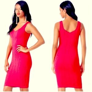 BEBE textured coral sweetheart neckline sleeveless bodycon tank midi dress SP